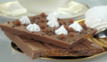 «Версаль» молочный шоколад ручной работы с декором