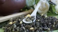 Зелёный чай «Жасминовые спирали» (Mo Li Yu Luo)