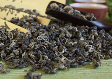 Чай зелёный «Поэзия Китая» (Qu luo A)