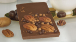 Albert Hof  «Монсе» молочный шоколад ручной работы с пеканом